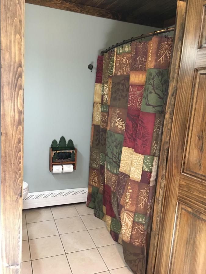 Warrensburg Inn & Suites - 6 Mi To Lake George מראה חיצוני תמונה